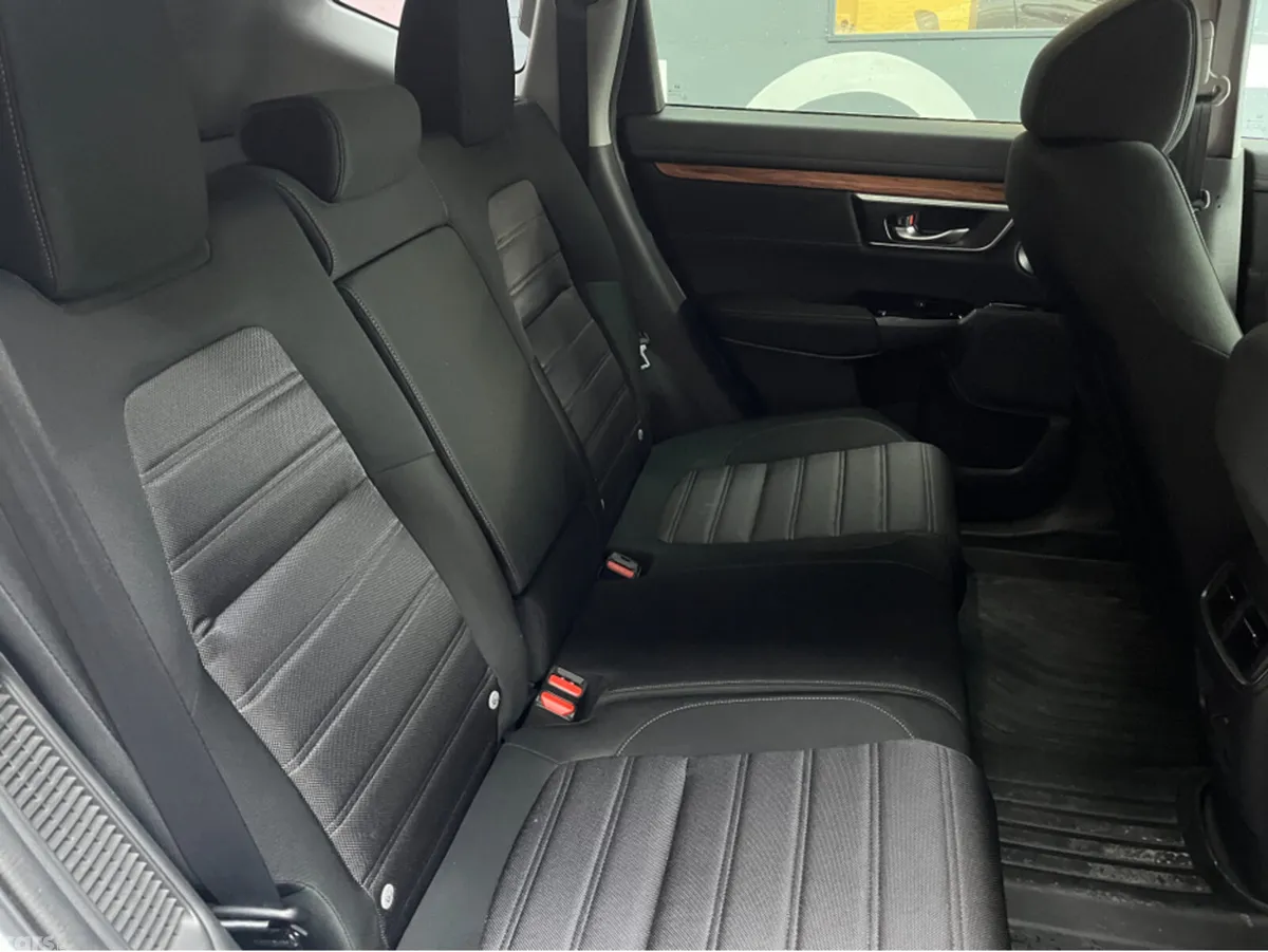 Honda CR-V SUV, Petrol Hybrid, 2019, White