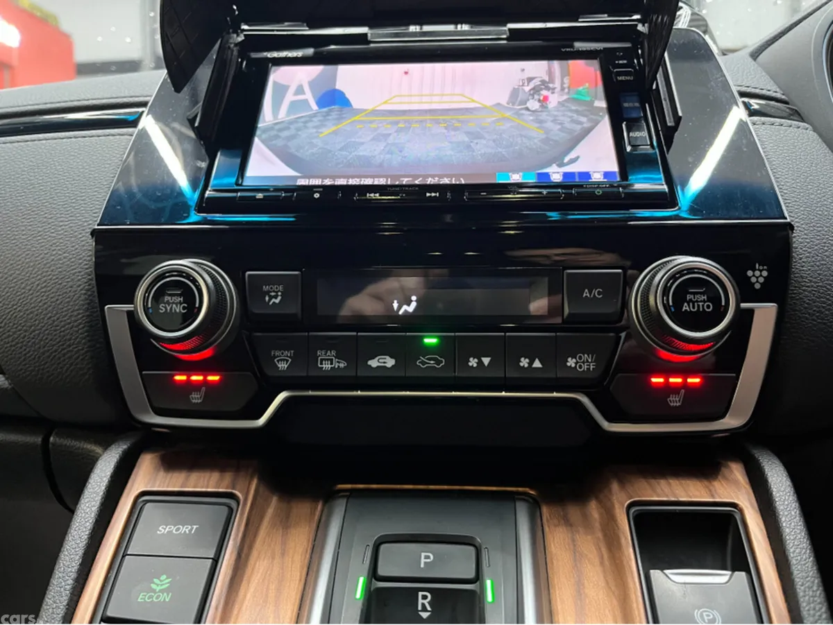Honda CR-V SUV, Petrol Hybrid, 2019, White