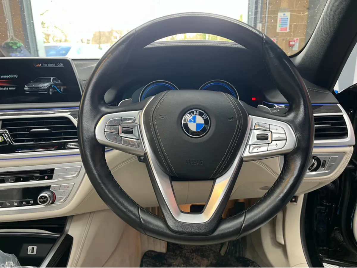 BMW 7-Series Saloon, Petrol Plug-in Hybrid, 2016, Black