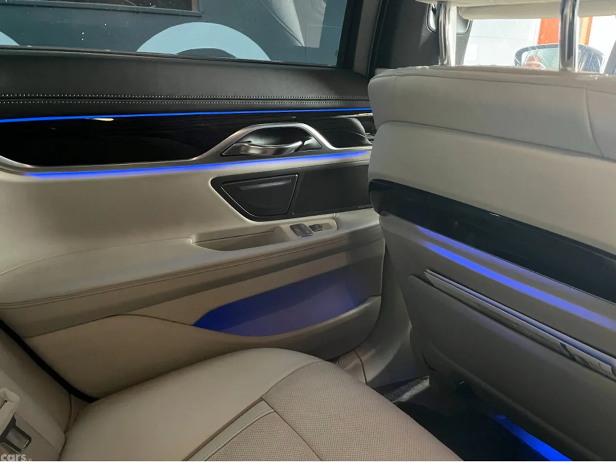 BMW 7-Series Saloon, Petrol Plug-in Hybrid, 2016, Black