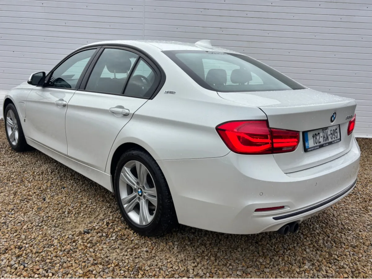 BMW 3-Series Saloon, Petrol Plug-in Hybrid, 2018, White