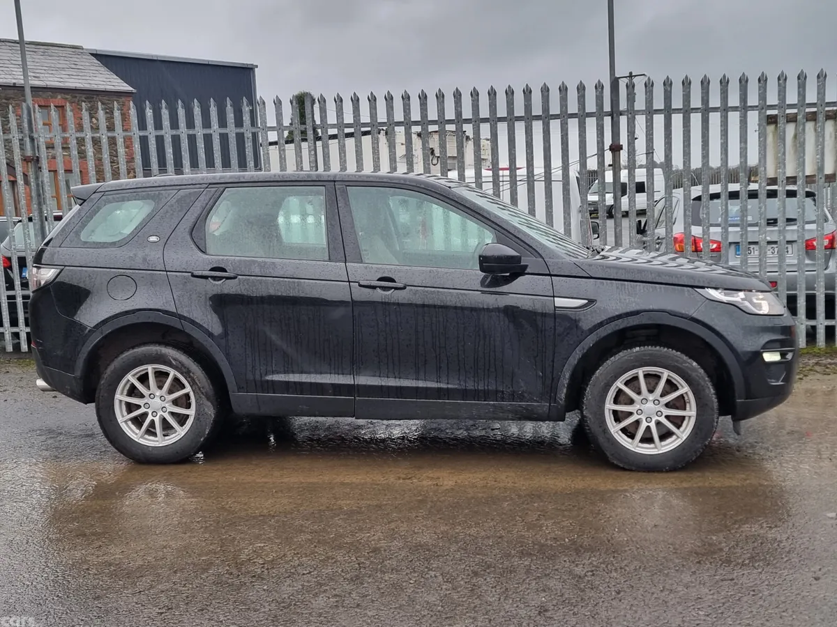 Land Rover Discovery Sport SUV, Diesel, 2015, Black