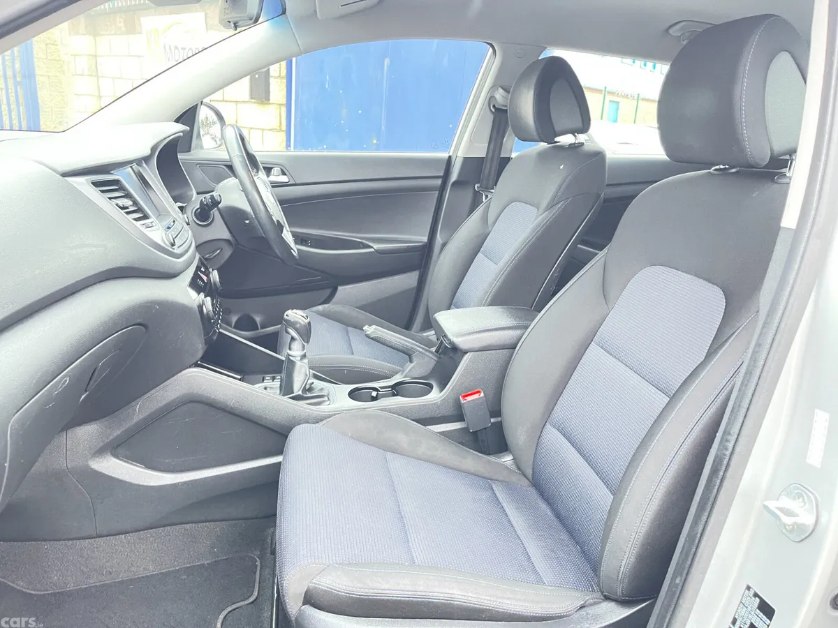 Hyundai Tucson SUV, Diesel, 2016, Silver