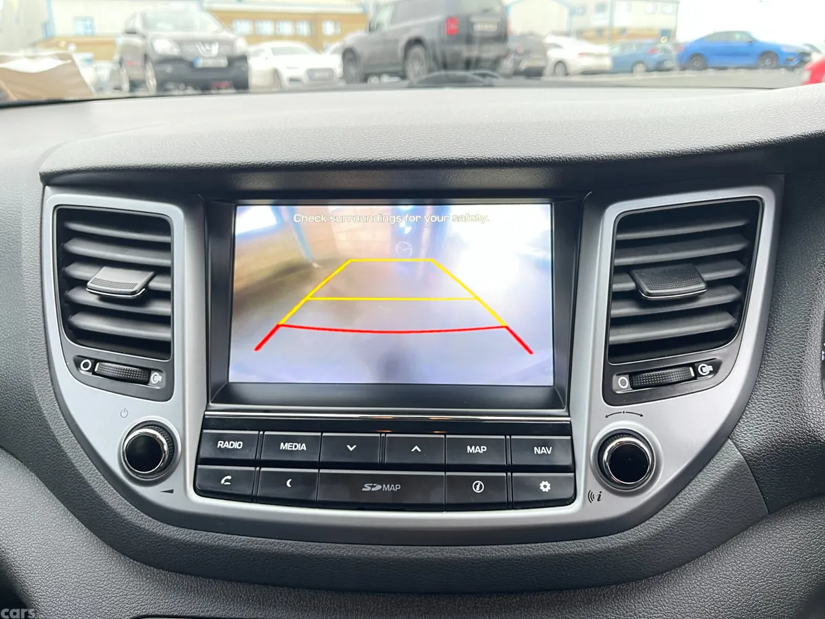 Hyundai Tucson SUV, Diesel, 2016, Silver