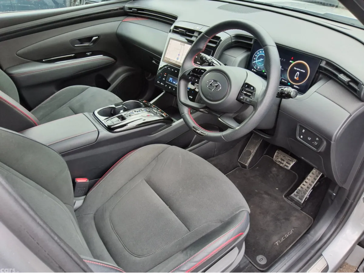 Hyundai Tucson SUV, Petrol Plug-in Hybrid, 2024, Silver