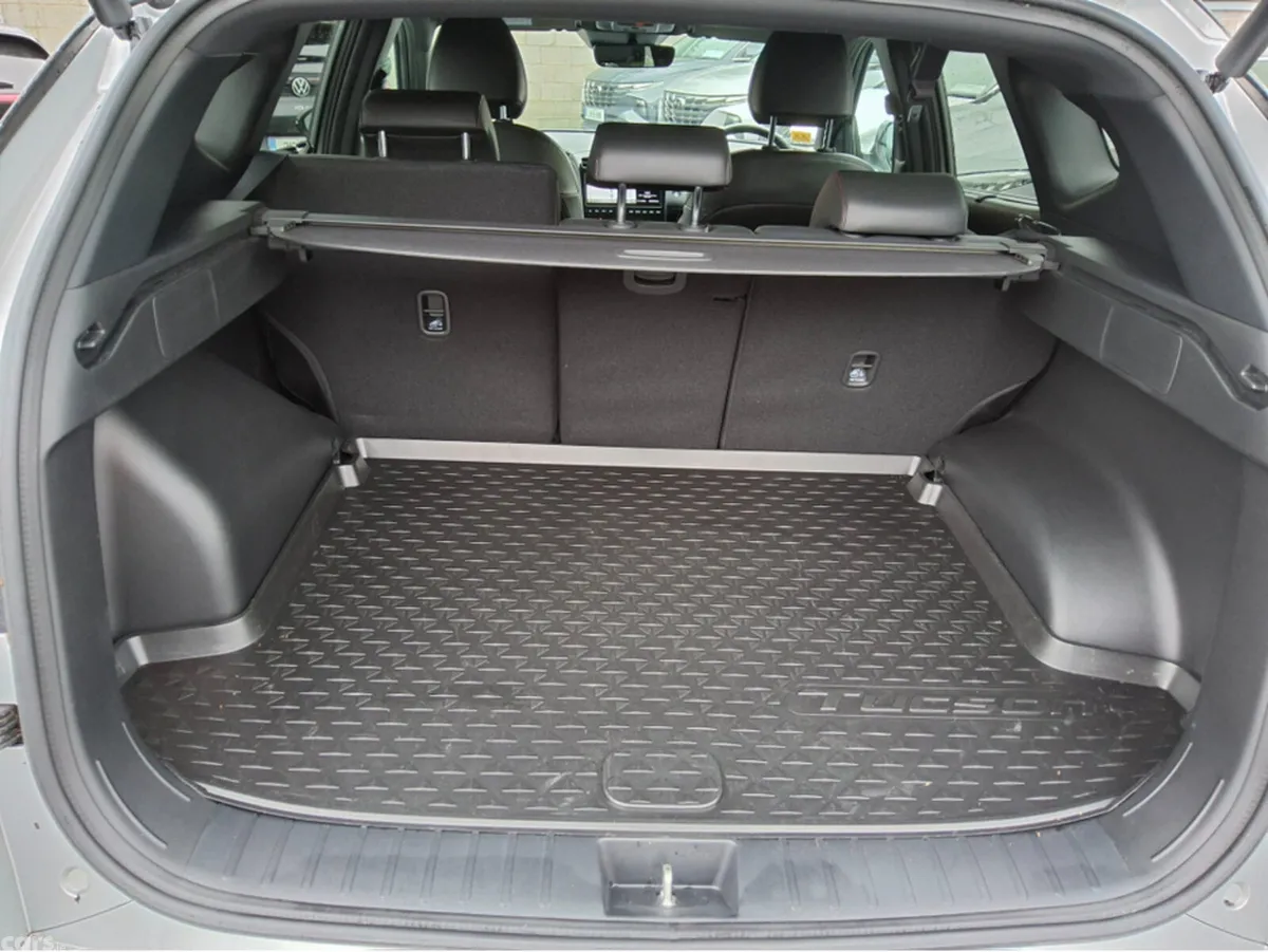 Hyundai Tucson SUV, Petrol Plug-in Hybrid, 2024, Silver
