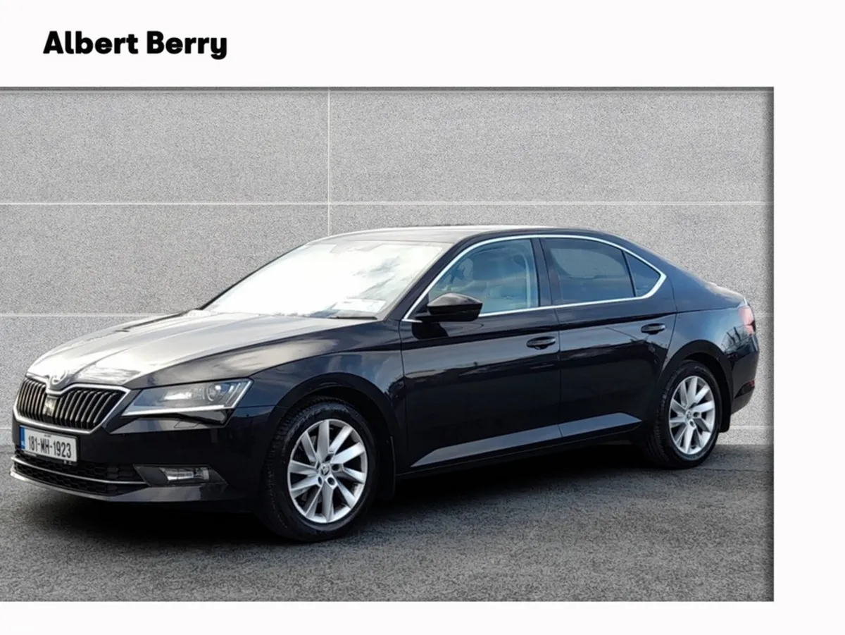 Skoda Superb Hatchback, Diesel, 2018, Black
