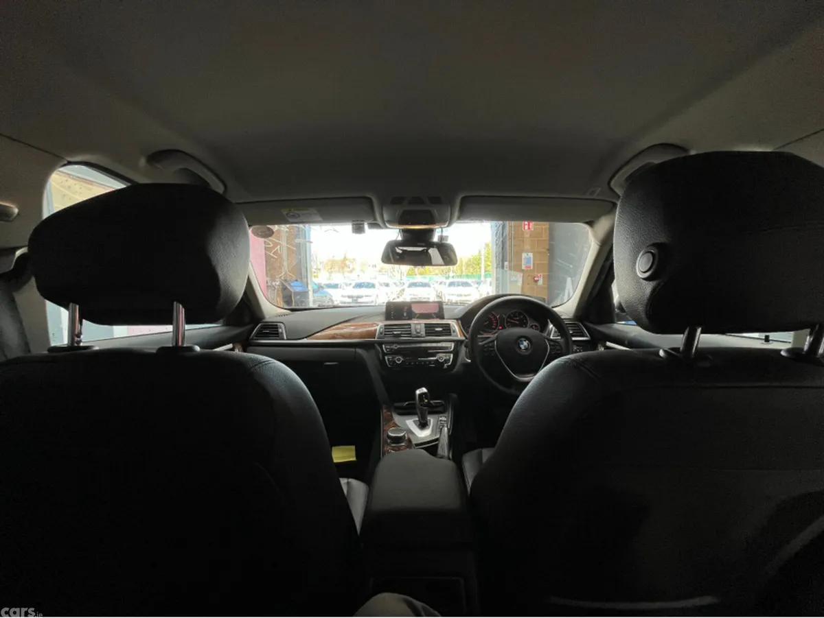 BMW 3-Series Estate, Diesel, 2018, White