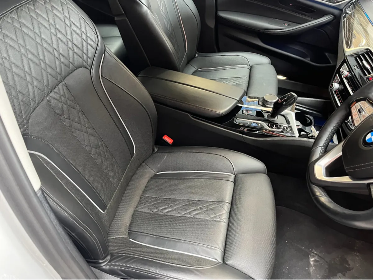 BMW 5-Series Saloon, Petrol Plug-in Hybrid, 2020, White