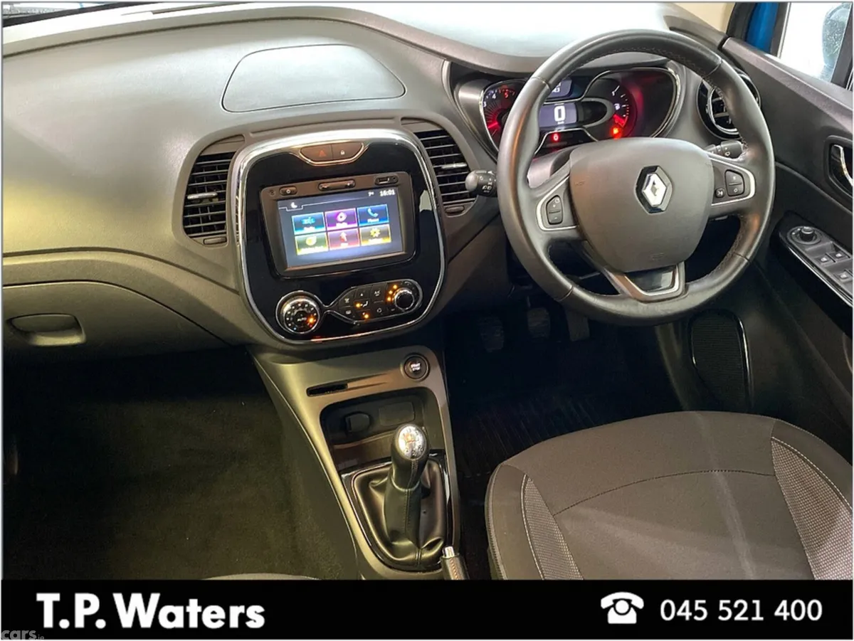 Renault Captur Hatchback, Diesel, 2017, Blue