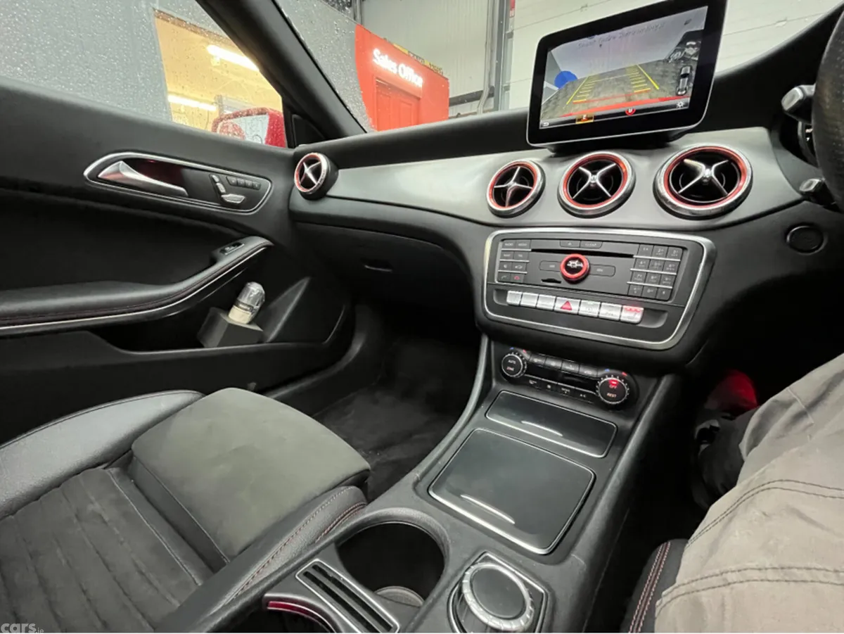 Mercedes-Benz CLA Saloon, Petrol, 2018, Red