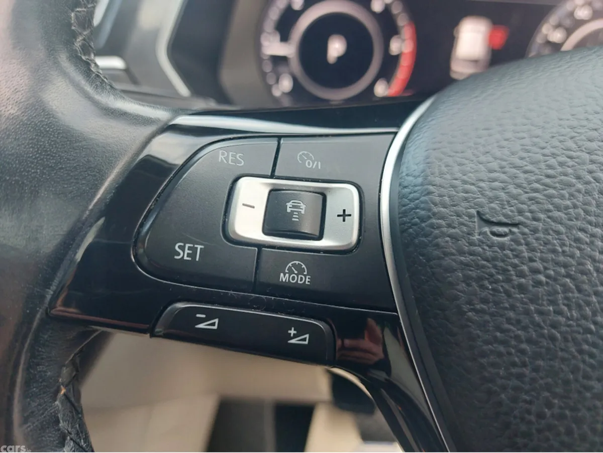 Volkswagen Tiguan Estate, Diesel, 2018, Blue