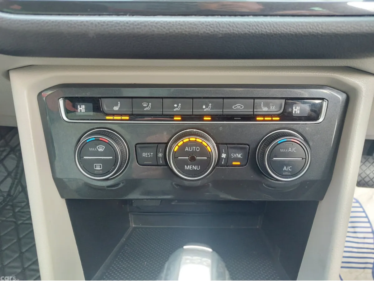 Volkswagen Tiguan Estate, Diesel, 2018, Blue