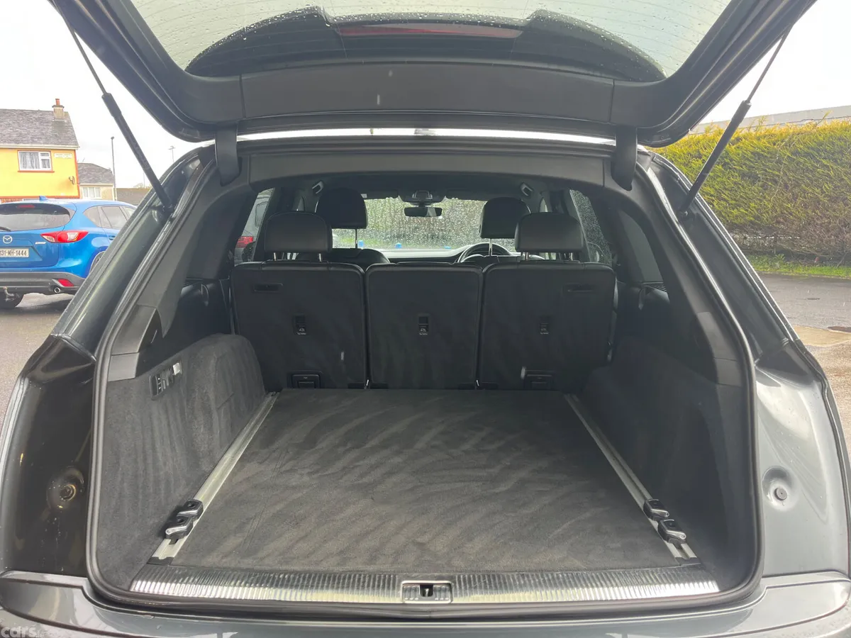 Audi Q7 SUV, Petrol Plug-in Hybrid, 2021, Grey