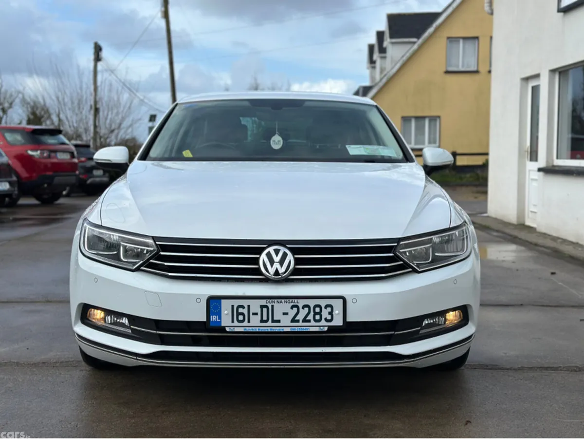 Volkswagen Passat Saloon, Diesel, 2016, White
