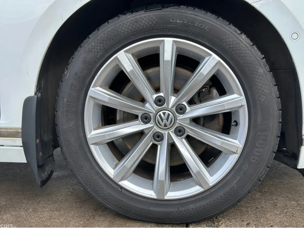 Volkswagen Passat Saloon, Diesel, 2016, White