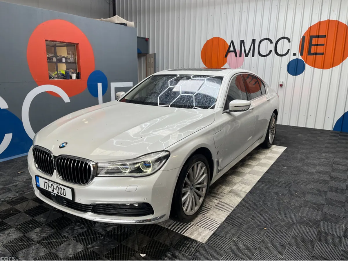 BMW 7-Series Saloon, Petrol Plug-in Hybrid, 2017, White