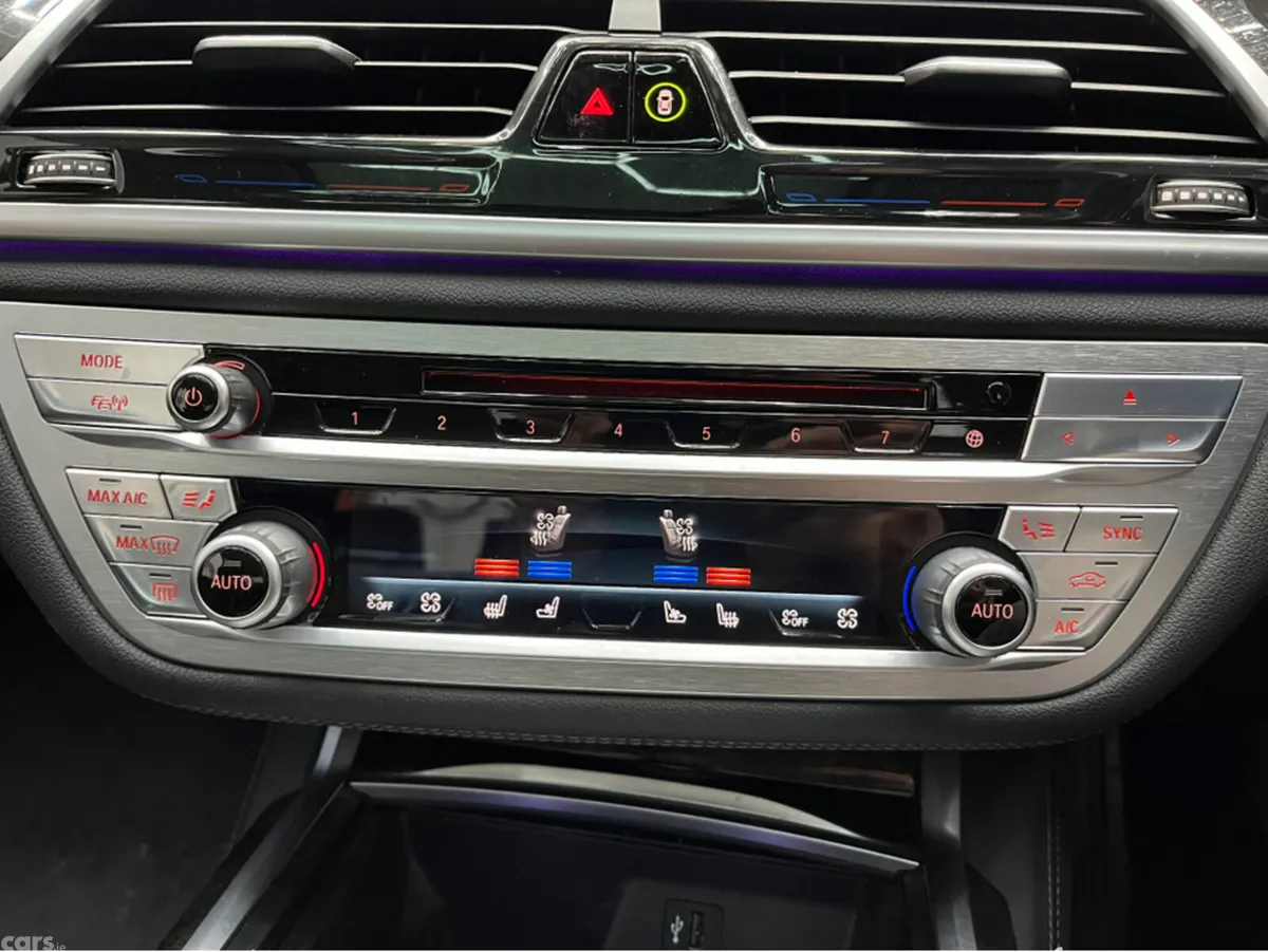 BMW 7-Series Saloon, Petrol Plug-in Hybrid, 2017, White