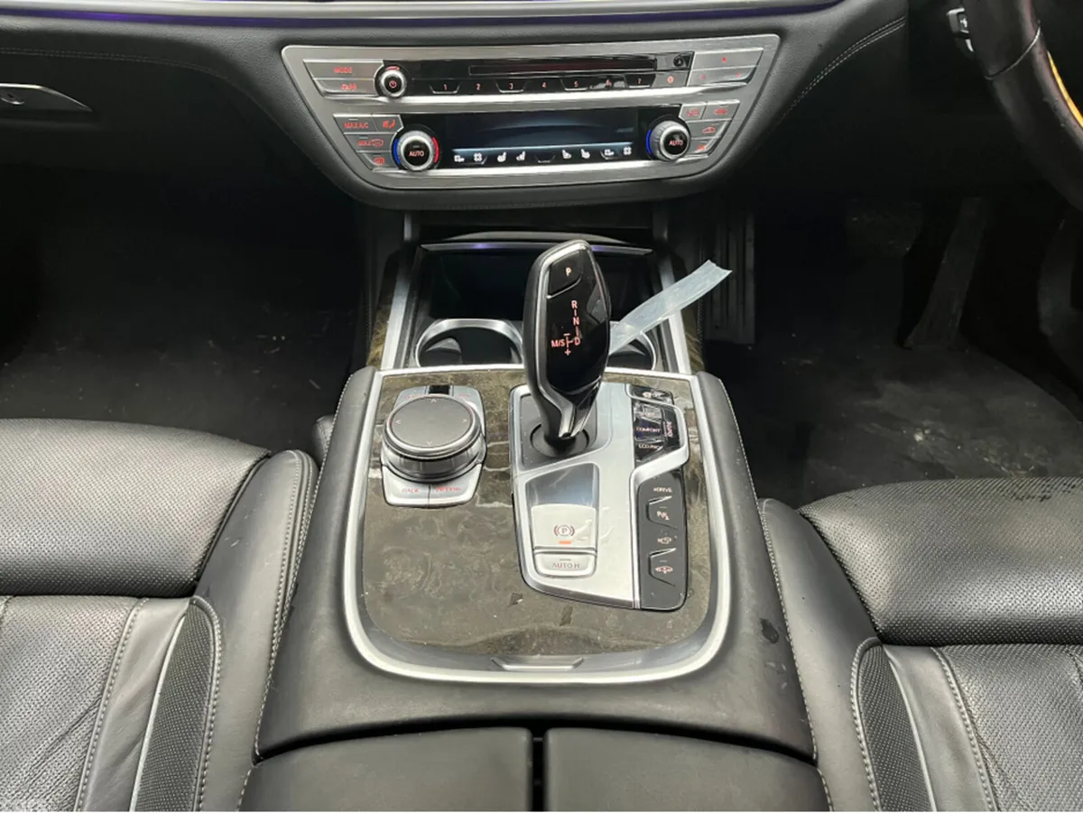 BMW 7-Series Saloon, Petrol Plug-in Hybrid, 2017, White