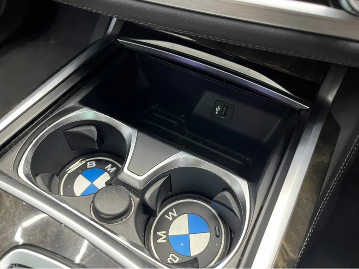 BMW 7-Series Saloon, Petrol Plug-in Hybrid, 2017, White