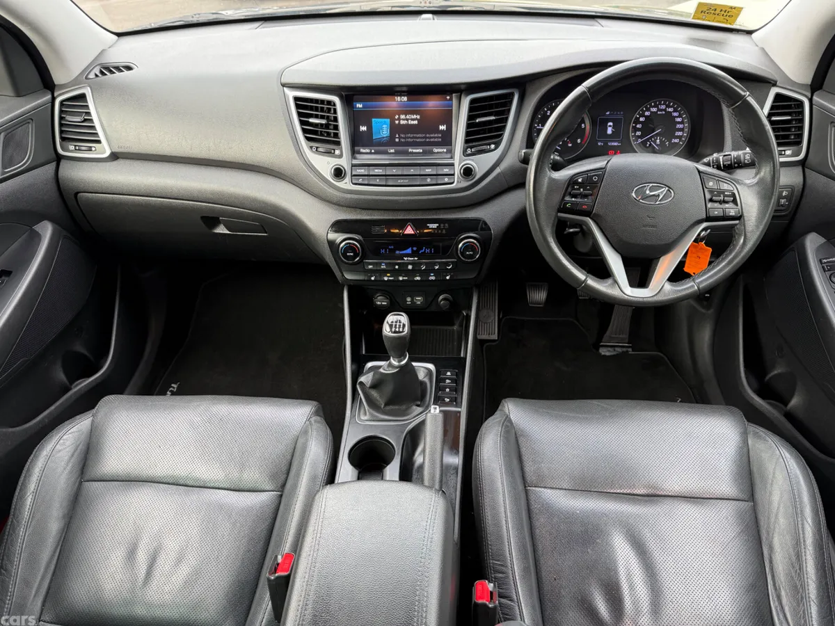 Hyundai Tucson SUV, Diesel, 2016, Bronze