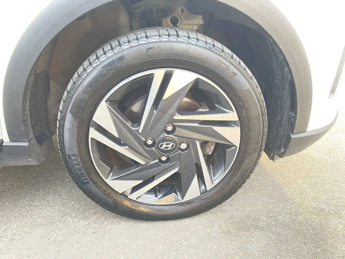 Hyundai Bayon Hatchback, Petrol, 2022, White
