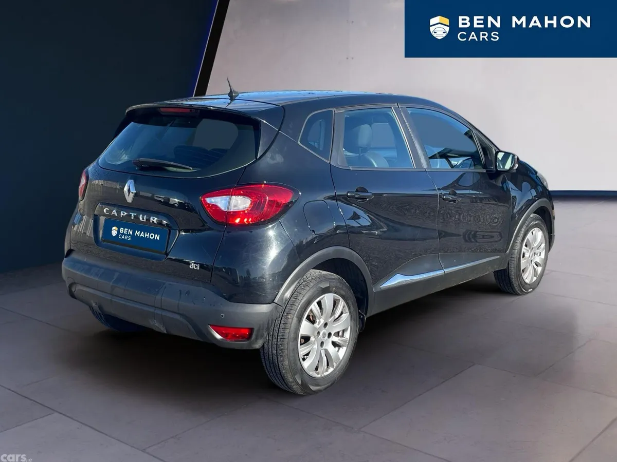 Renault Captur Hatchback, Diesel, 2016, Black