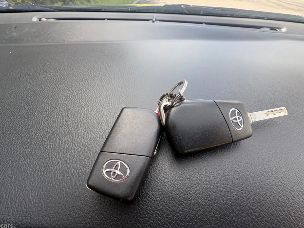 Toyota Corolla Saloon, Petrol, 2017, Black