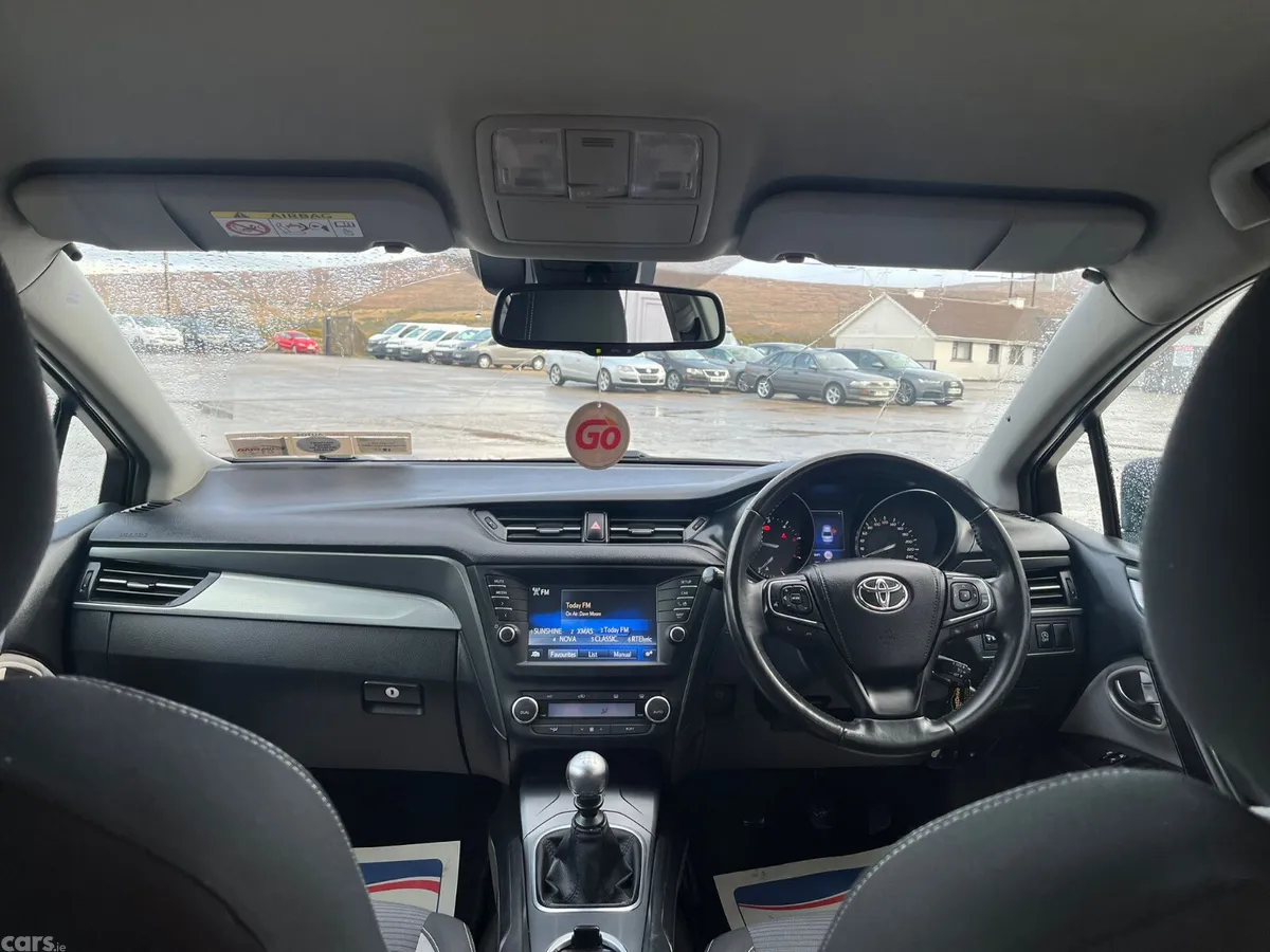 Toyota Avensis Saloon, Diesel, 2016, Black
