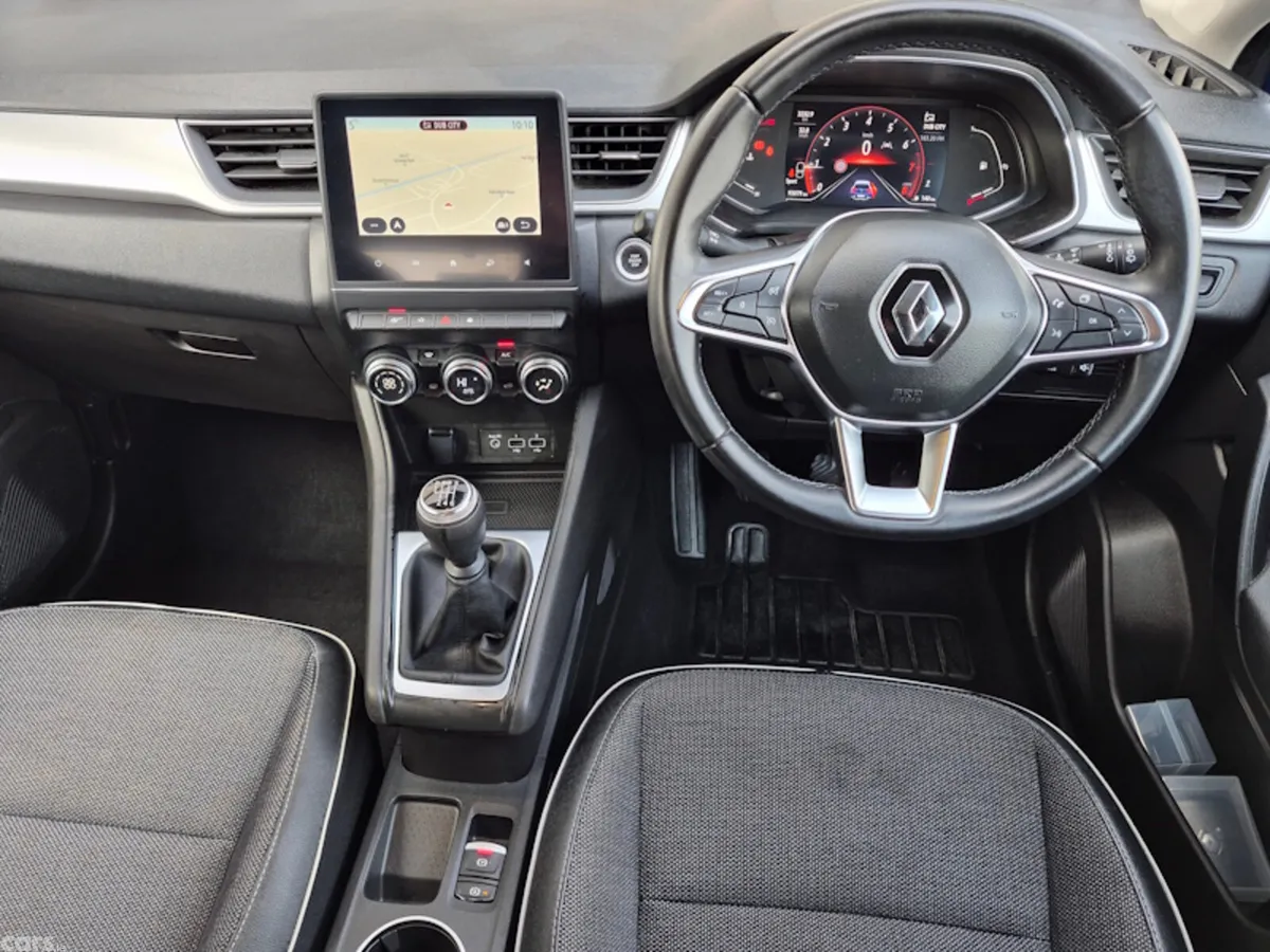 Renault Captur Hatchback, Petrol, 2023, Blue