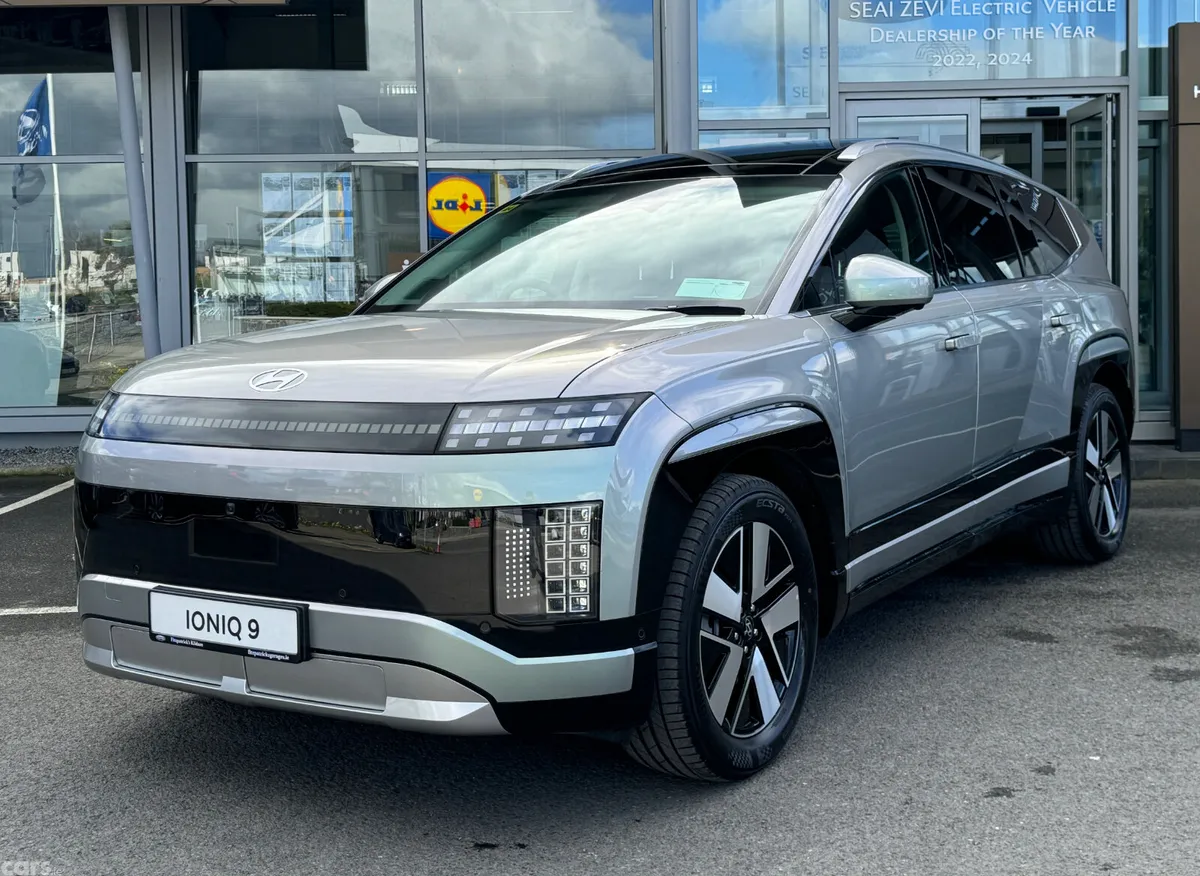 Hyundai IONIQ 9 SUV, Electric, 2027, Grey