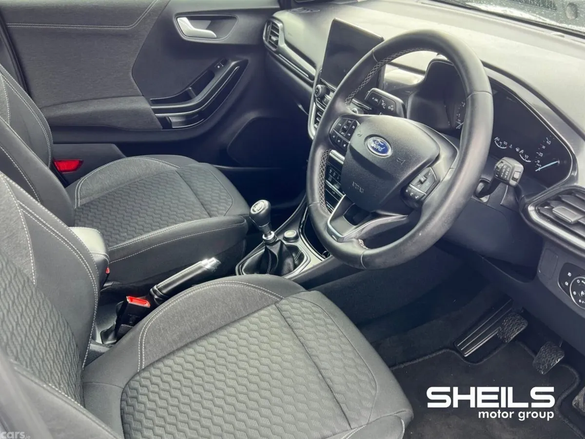 Ford Puma MPV, Petrol Hybrid, 2021, Grey