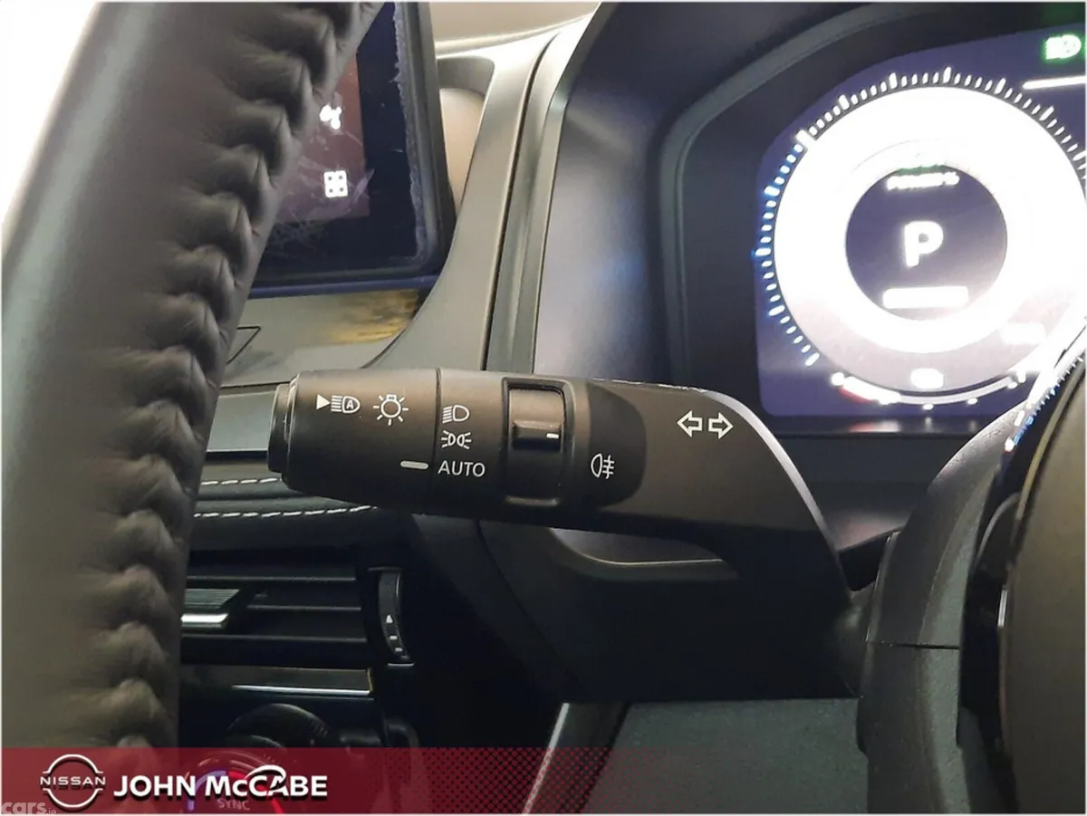 Nissan Qashqai MPV, Petrol Hybrid, 2025, Black