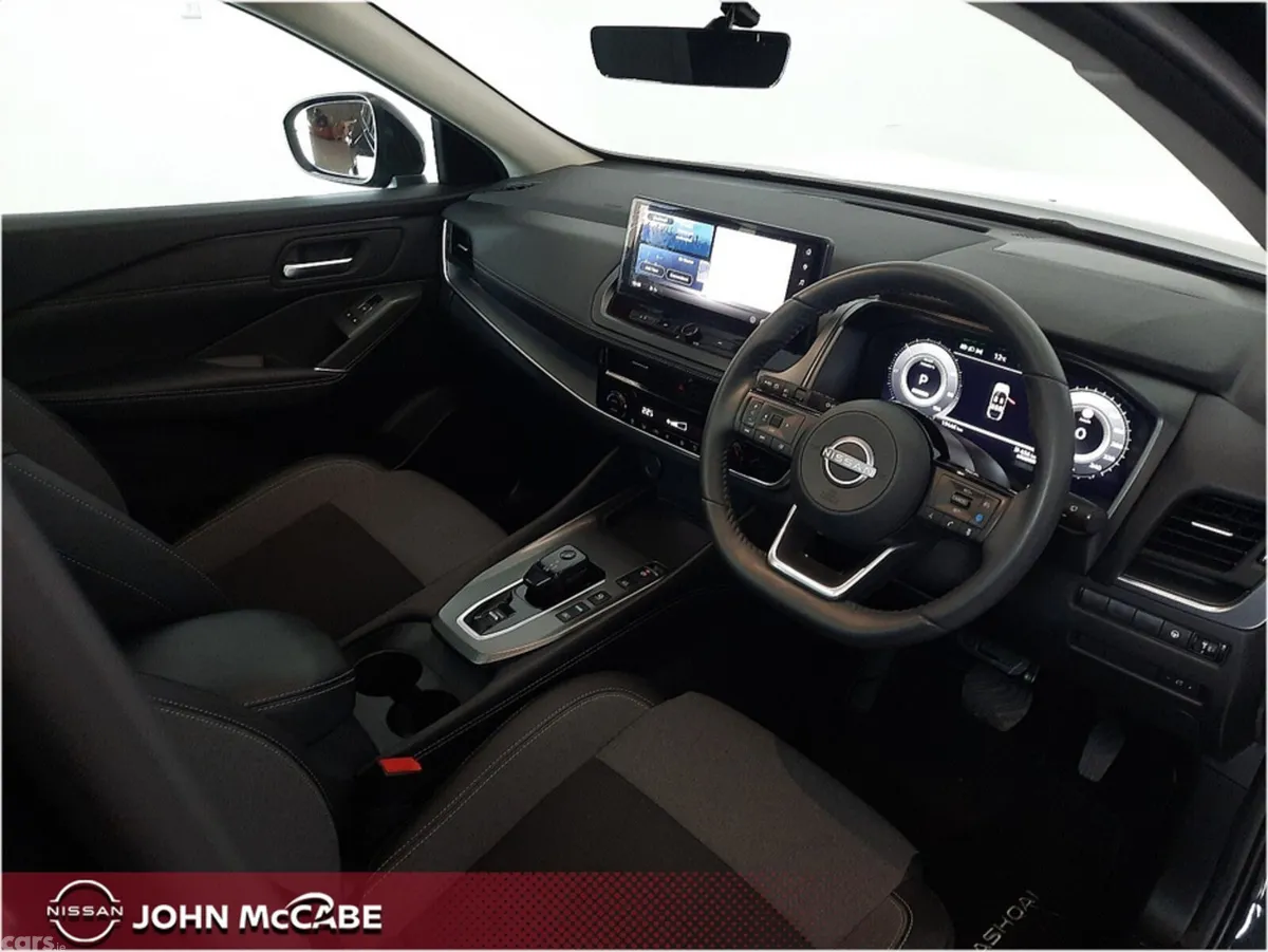 Nissan Qashqai MPV, Petrol Hybrid, 2025, Black