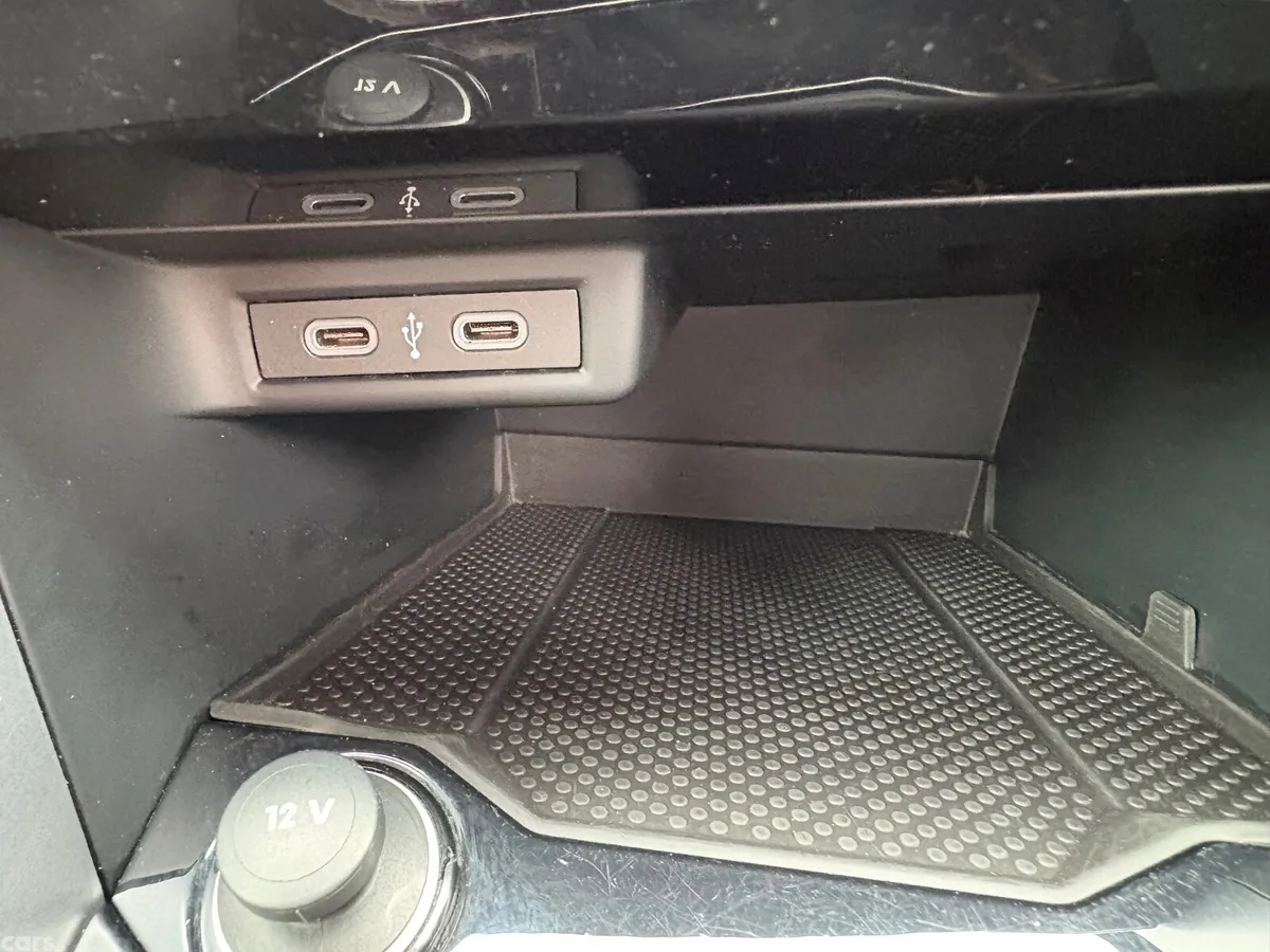 Volkswagen T-Roc SUV, Petrol, 2023, Blue