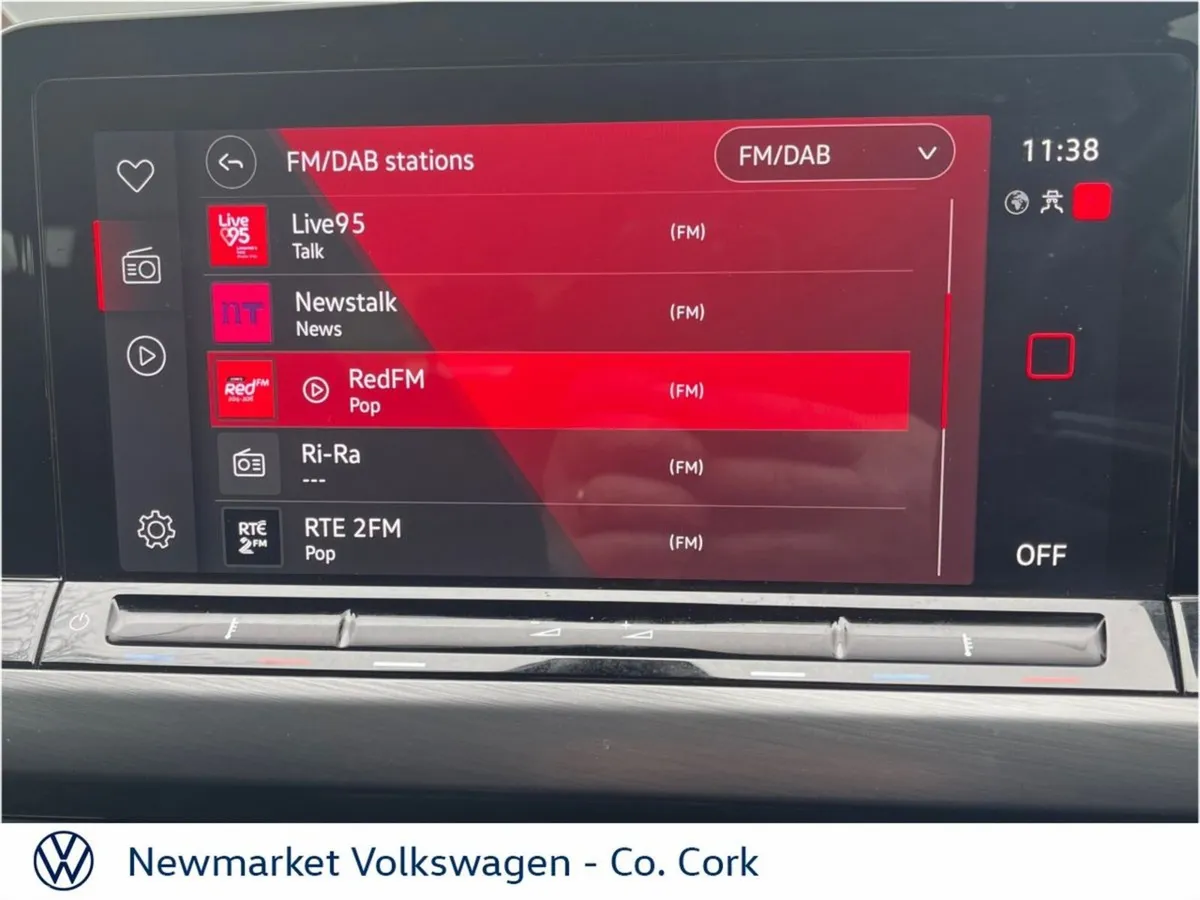 Volkswagen Golf Hatchback, Diesel, 2023, Silver