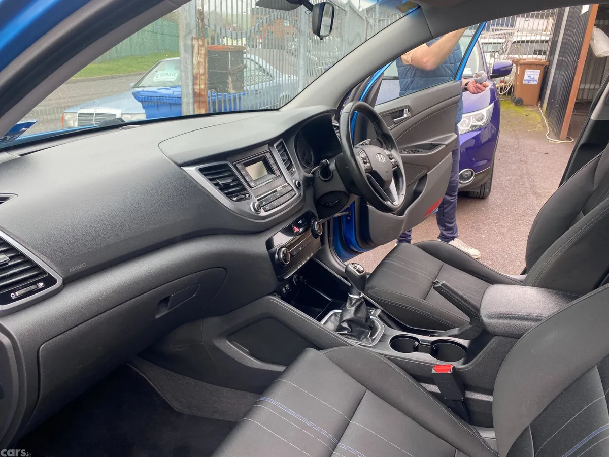 Hyundai Tucson SUV, Diesel, 2016, Blue