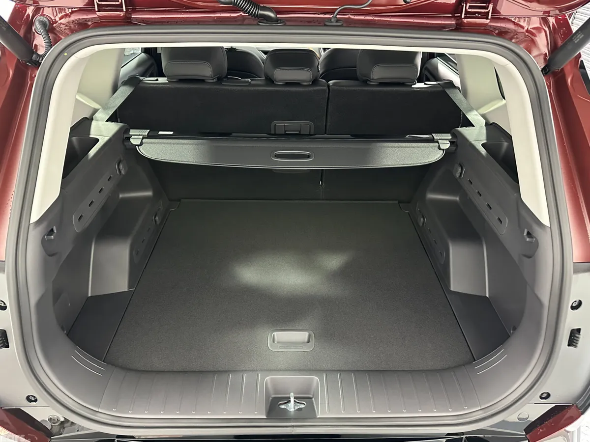 Kia EV5 SUV, Electric, 2026, Red