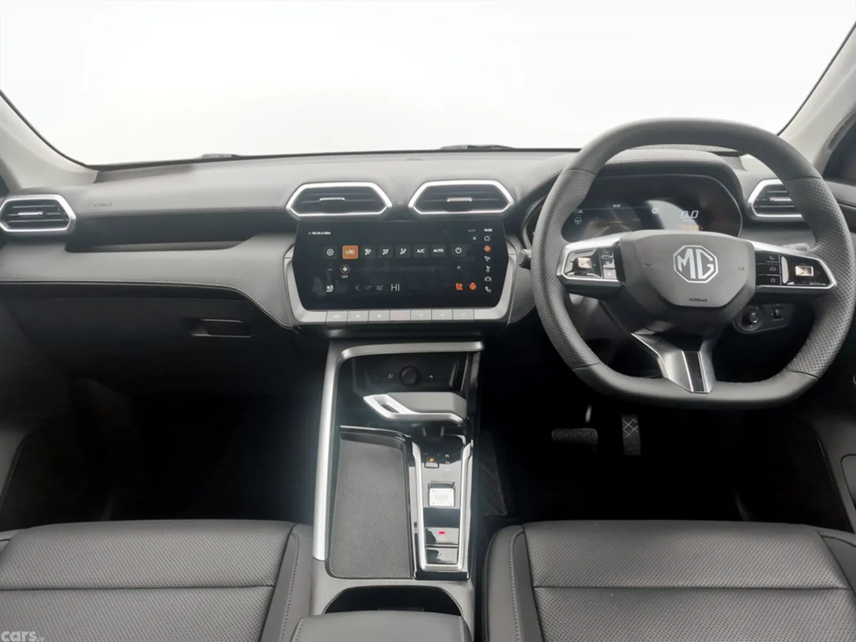 MG ZS SUV, Petrol Hybrid, 2026, Grey
