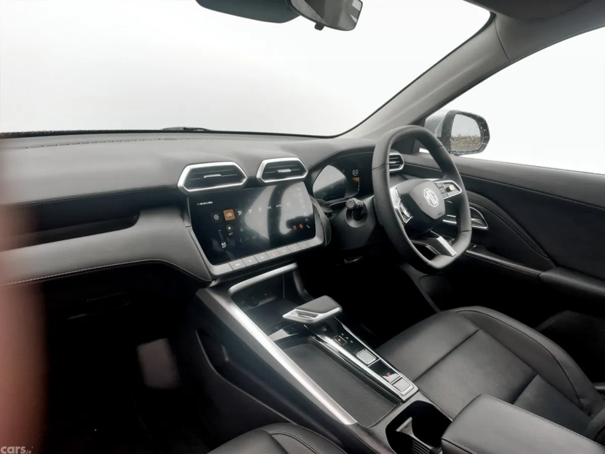 MG ZS SUV, Petrol Hybrid, 2026, Grey