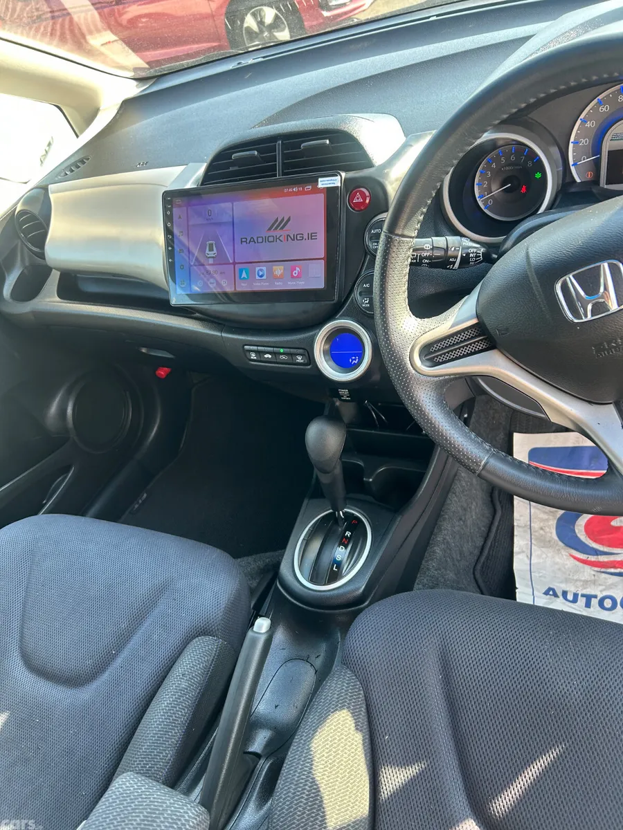 Honda Fit Hatchback, Petrol Hybrid, 2013, White