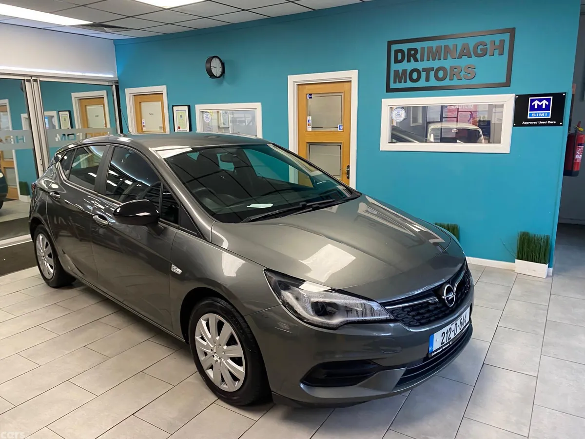 Opel Astra Hatchback, Diesel, 2021, Grey
