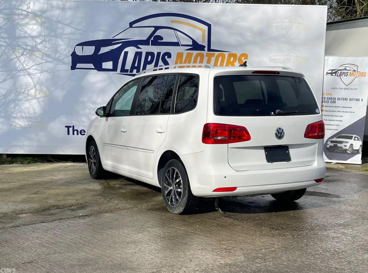 Volkswagen Tiguan MPV, Petrol, 2013, White