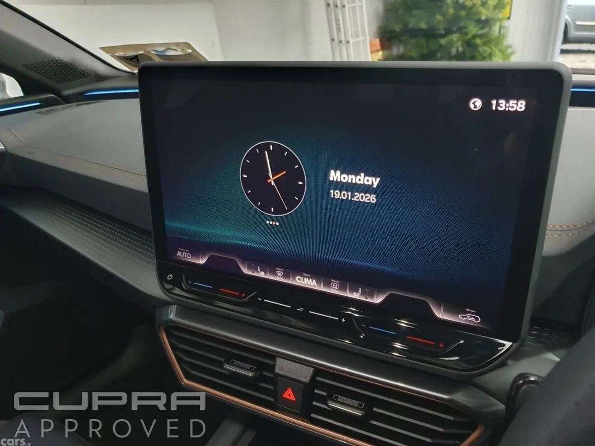 Cupra Leon Estate, Diesel, 2025, Blue