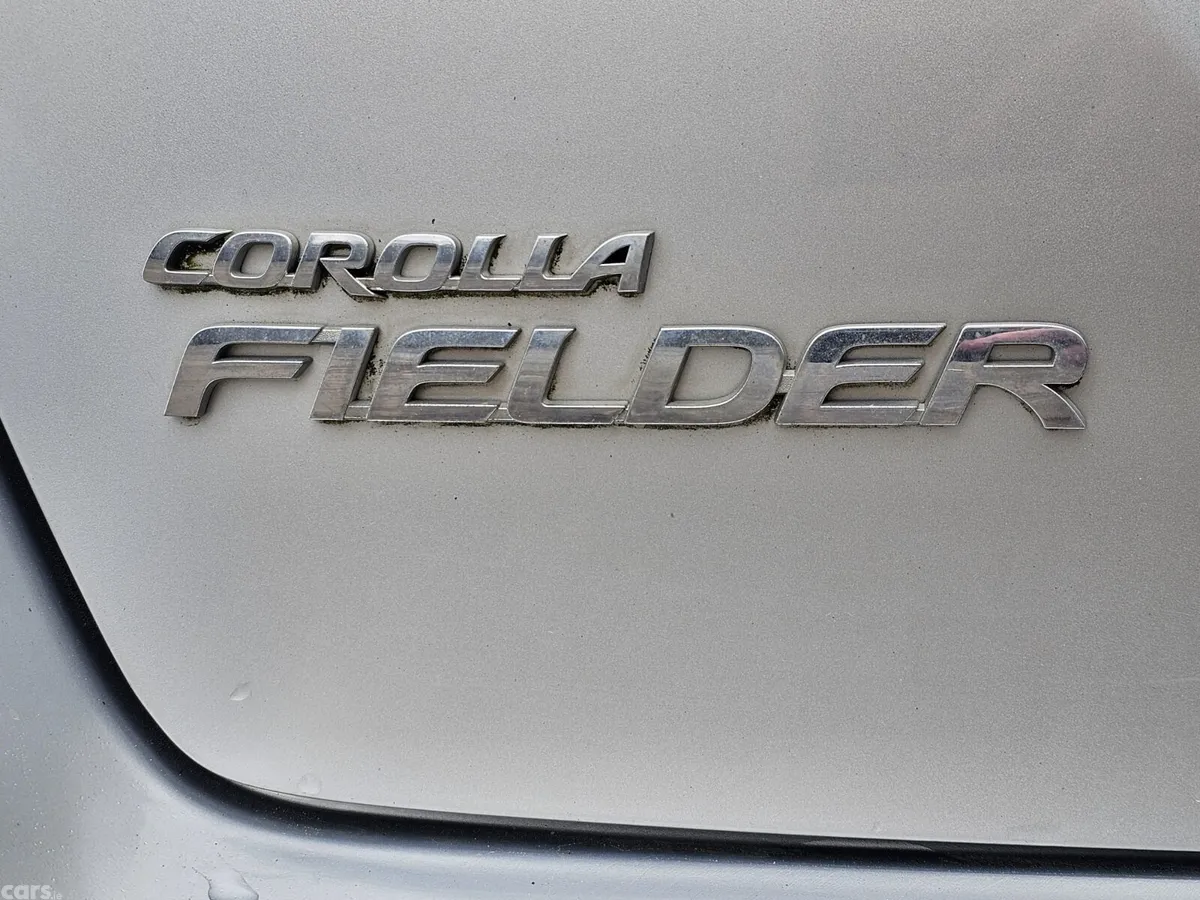 Toyota Corolla Estate, Petrol Hybrid, 2017, Silver