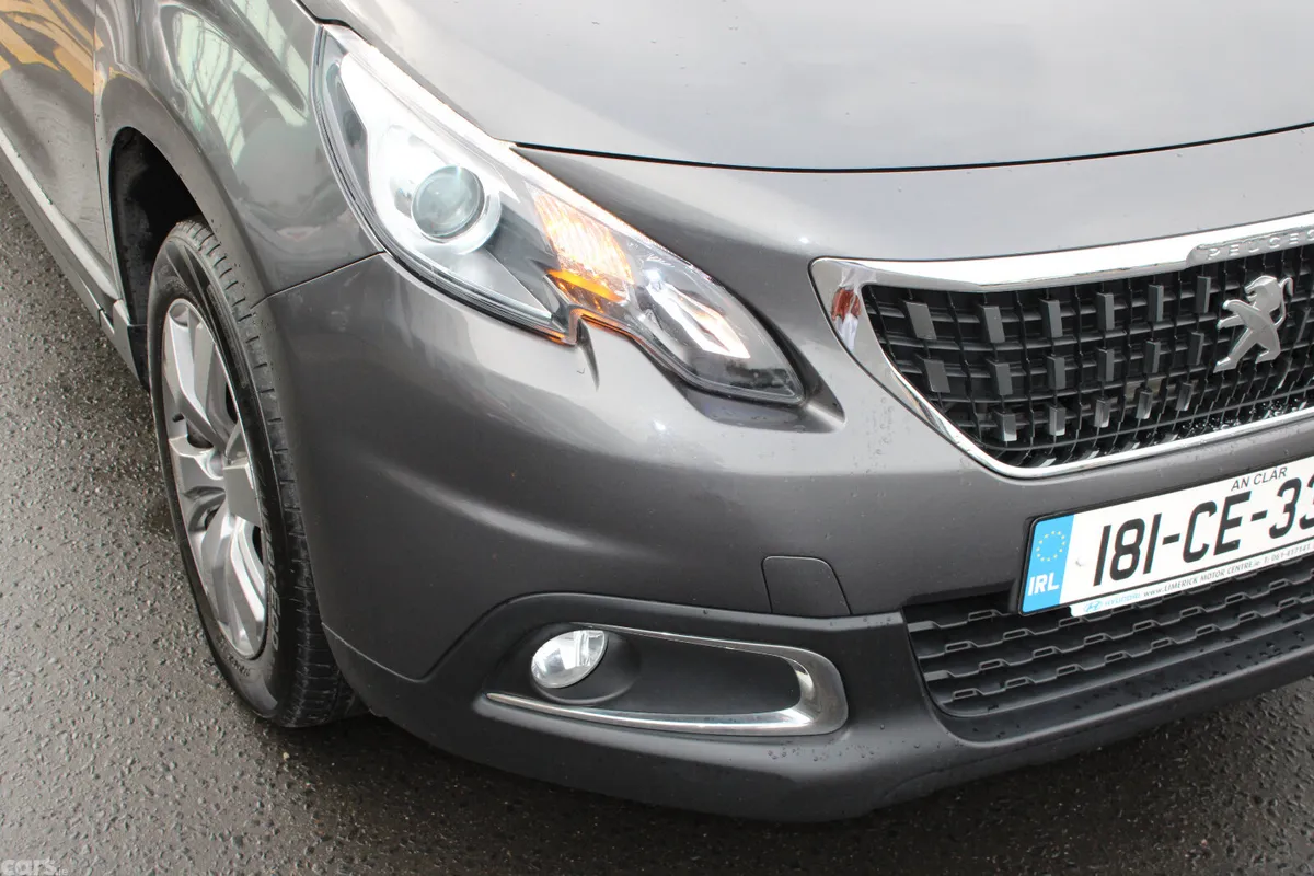 Peugeot 2008 Hatchback, Diesel, 2018, Grey