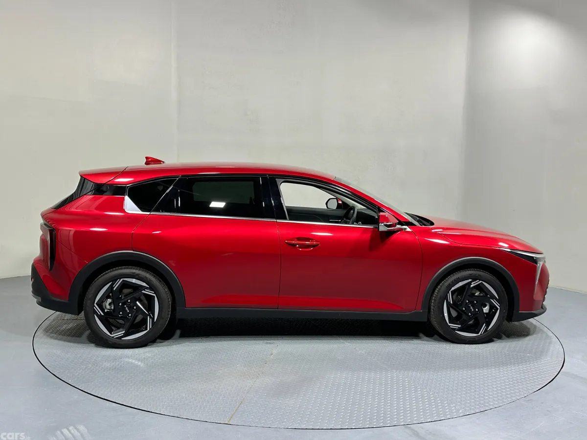 Kia K4 Hatchback, Petrol, 2026, Red