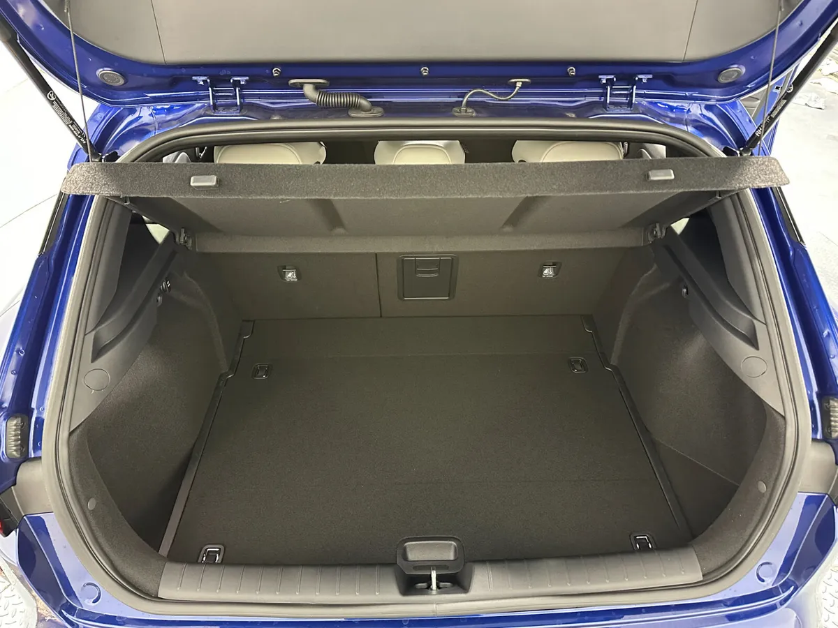 Kia K4 Hatchback, Petrol, 2026, Blue