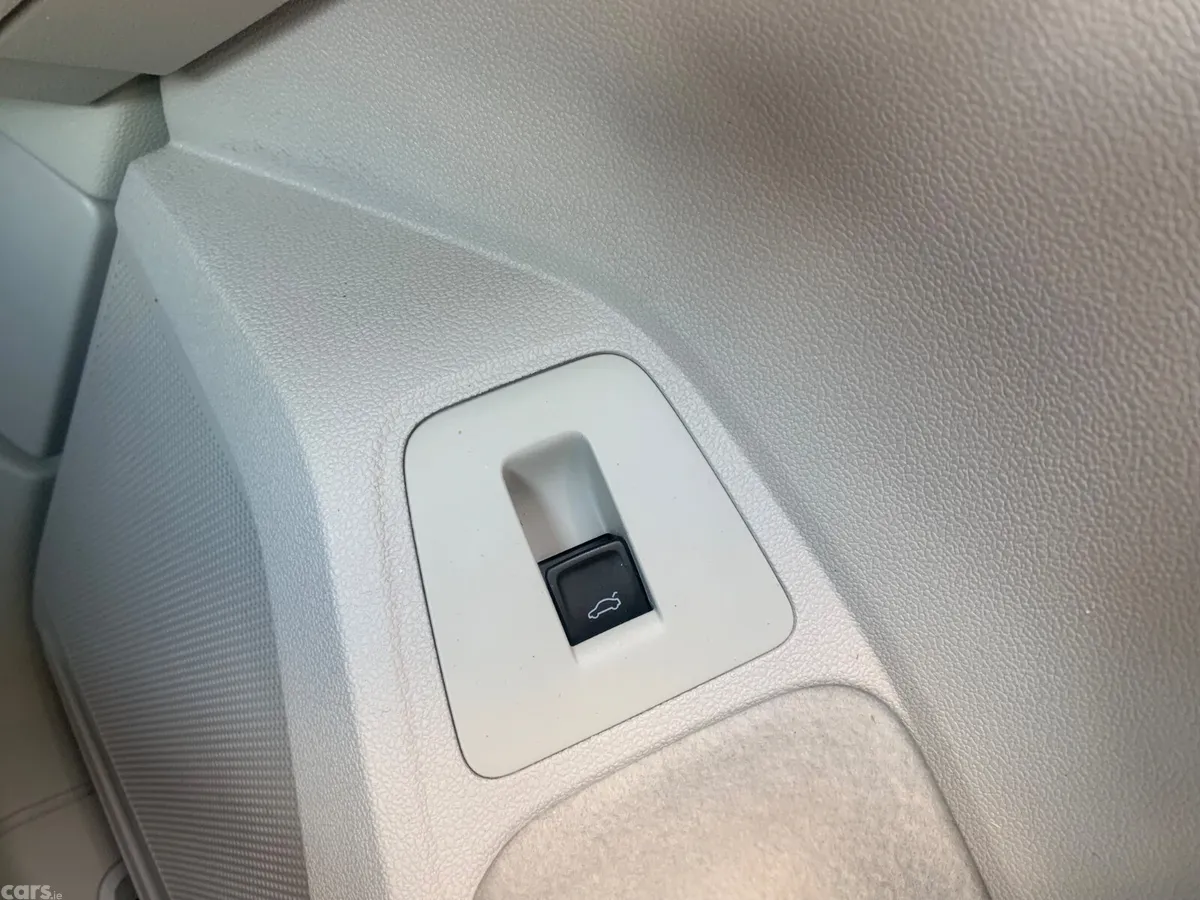 Volkswagen Tiguan SUV, Diesel, 2022, Grey