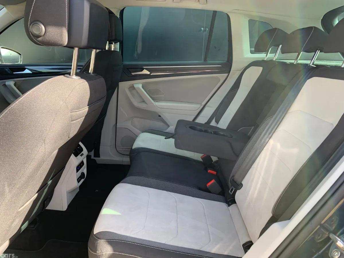 Volkswagen Tiguan SUV, Diesel, 2022, Grey